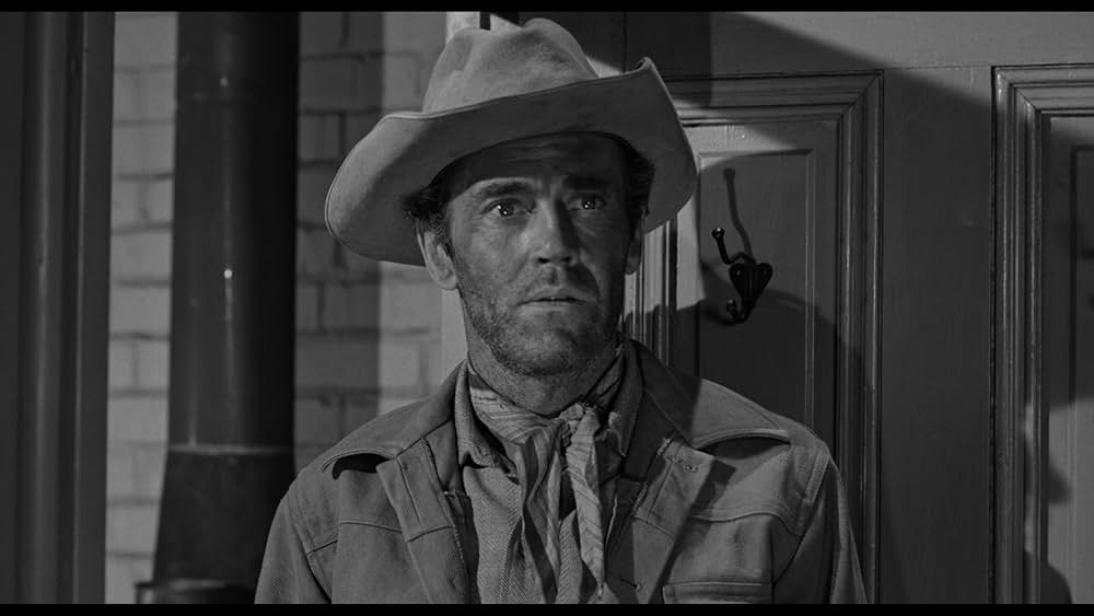 胸に輝く星の画像