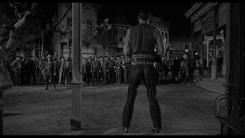 胸に輝く星の画像