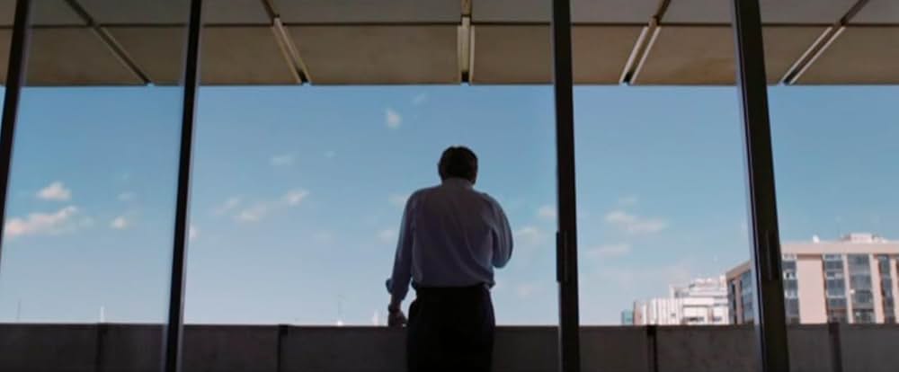 スモーク・アンド・ミラーズ 1000の顔を持つスパイの画像