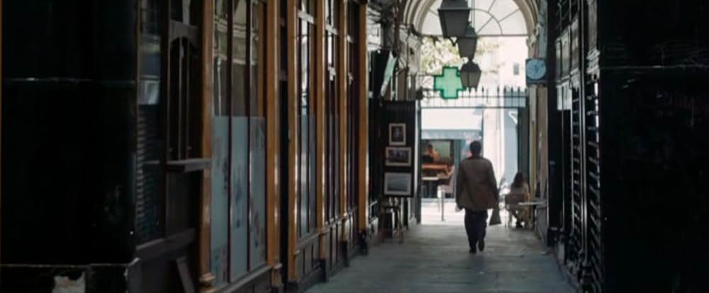 スモーク・アンド・ミラーズ 1000の顔を持つスパイの画像