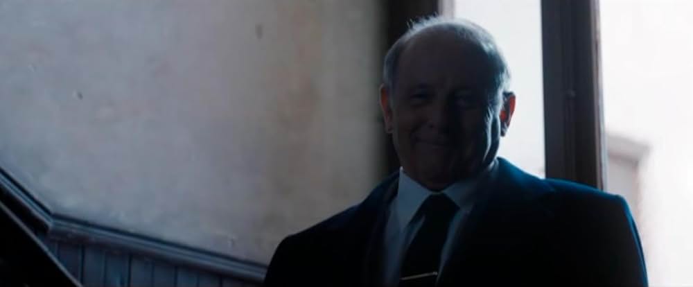 スモーク・アンド・ミラーズ 1000の顔を持つスパイの画像