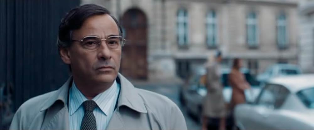 スモーク・アンド・ミラーズ 1000の顔を持つスパイの画像