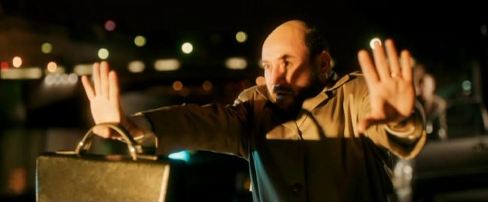 スモーク・アンド・ミラーズ 1000の顔を持つスパイの画像