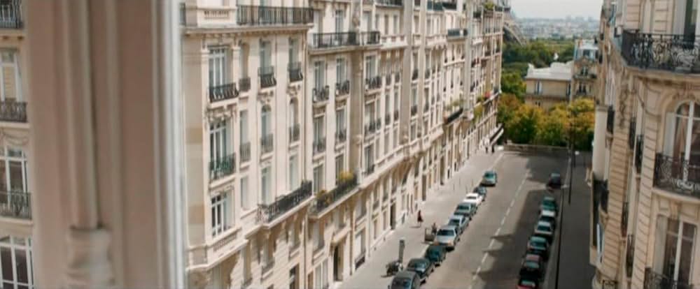 スモーク・アンド・ミラーズ 1000の顔を持つスパイの画像