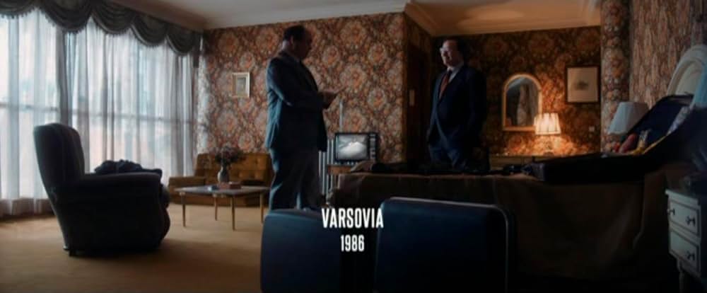 スモーク・アンド・ミラーズ 1000の顔を持つスパイの画像