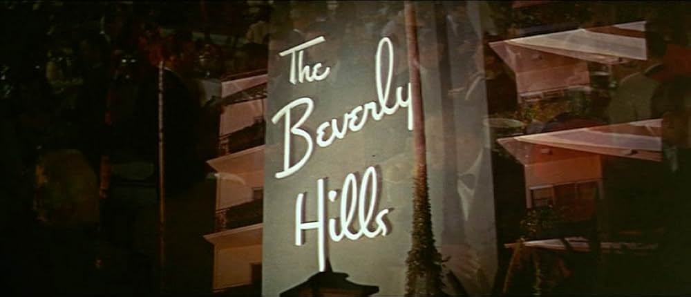 バラの肌着の画像