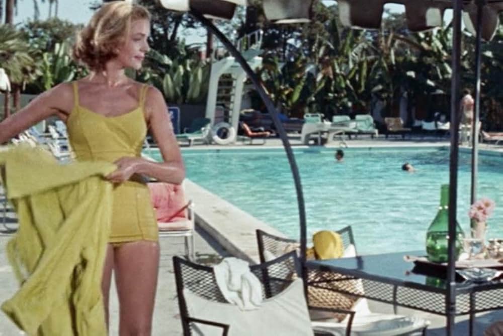 バラの肌着の画像