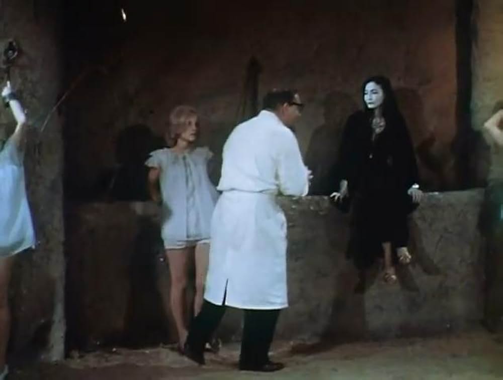 モンスターがパジャマパーティを襲うの画像