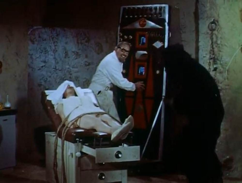 モンスターがパジャマパーティを襲うの画像