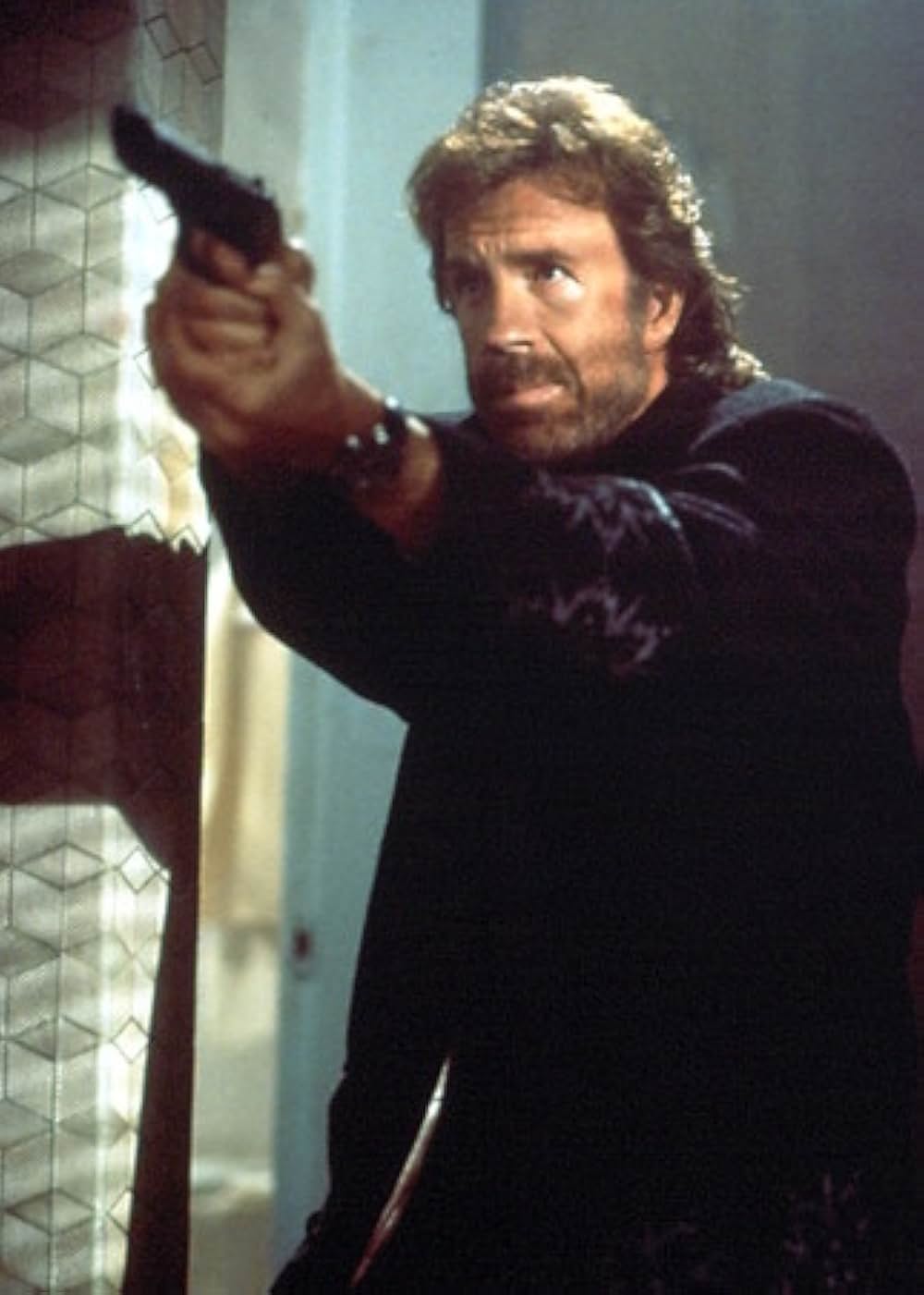 チャック・ノリスin ヘルバウンド／地獄のヒーロー5の画像