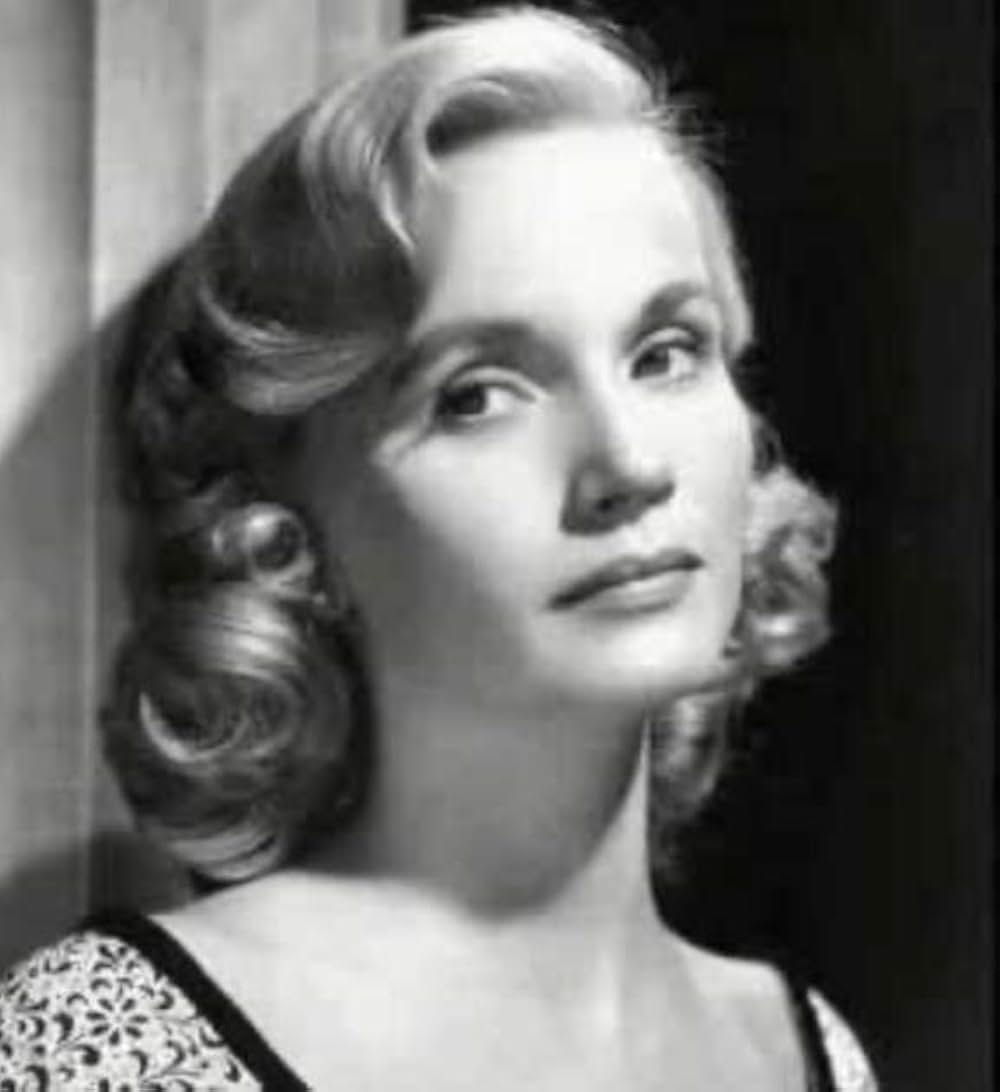 夜を逃れての画像