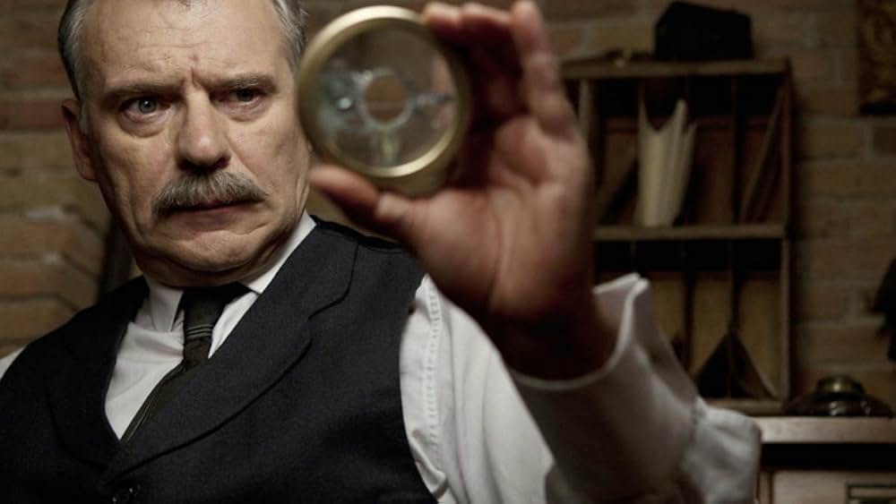 拘禁 囚われし宿命の女の画像