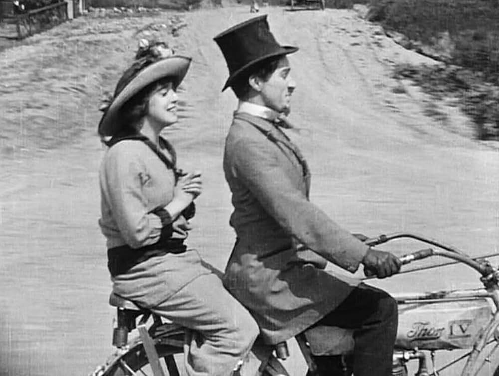 メーベルの身替り運転の画像