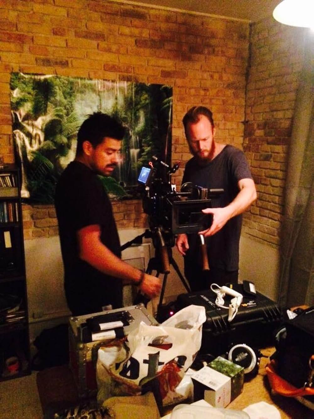 フォーエバー・ナウの画像