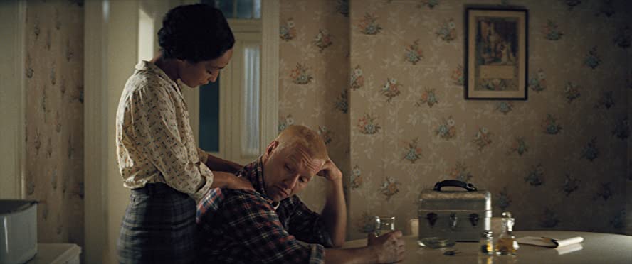 ラビング 愛という名前のふたりの画像