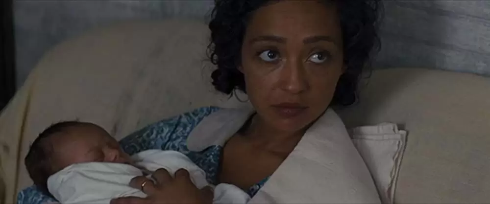 ラビング 愛という名前のふたりの画像