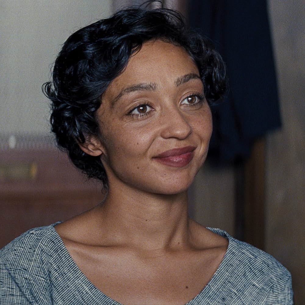 ラビング 愛という名前のふたりの画像