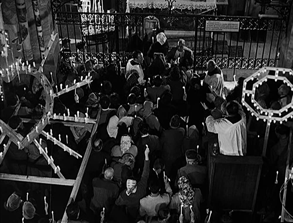 カビリアの夜の画像