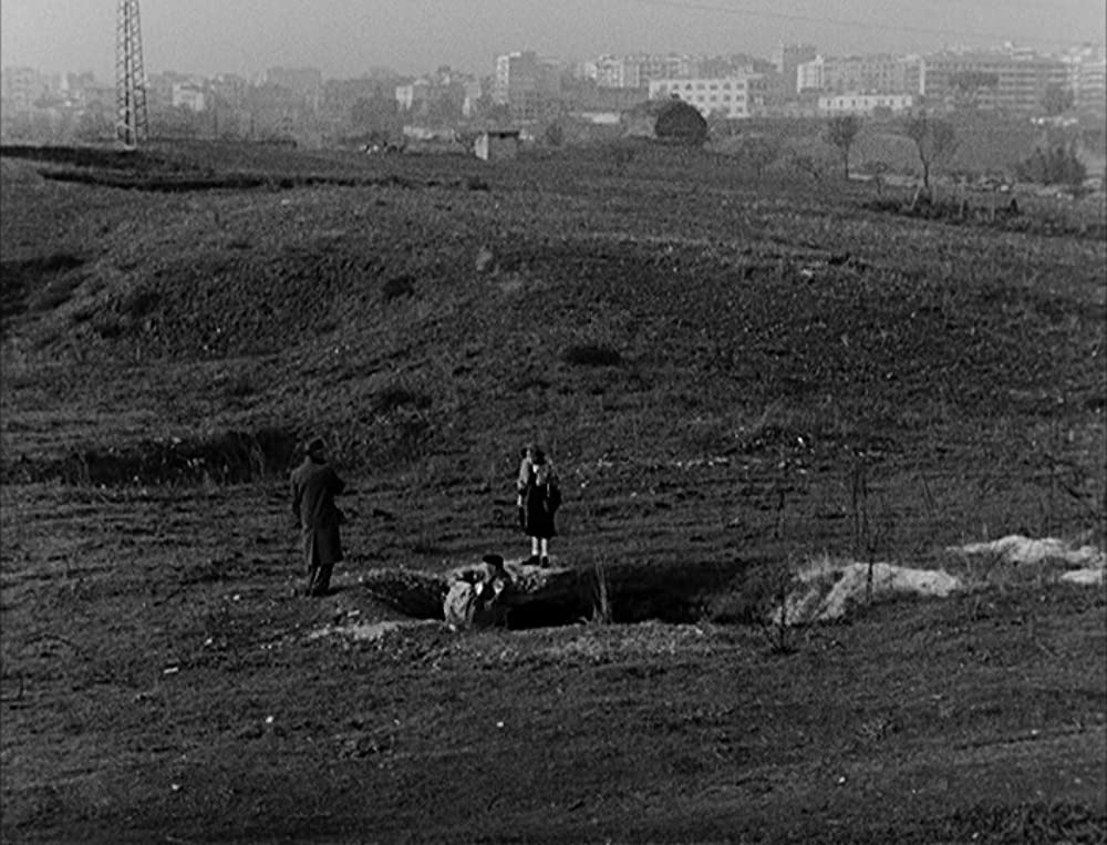 カビリアの夜の画像