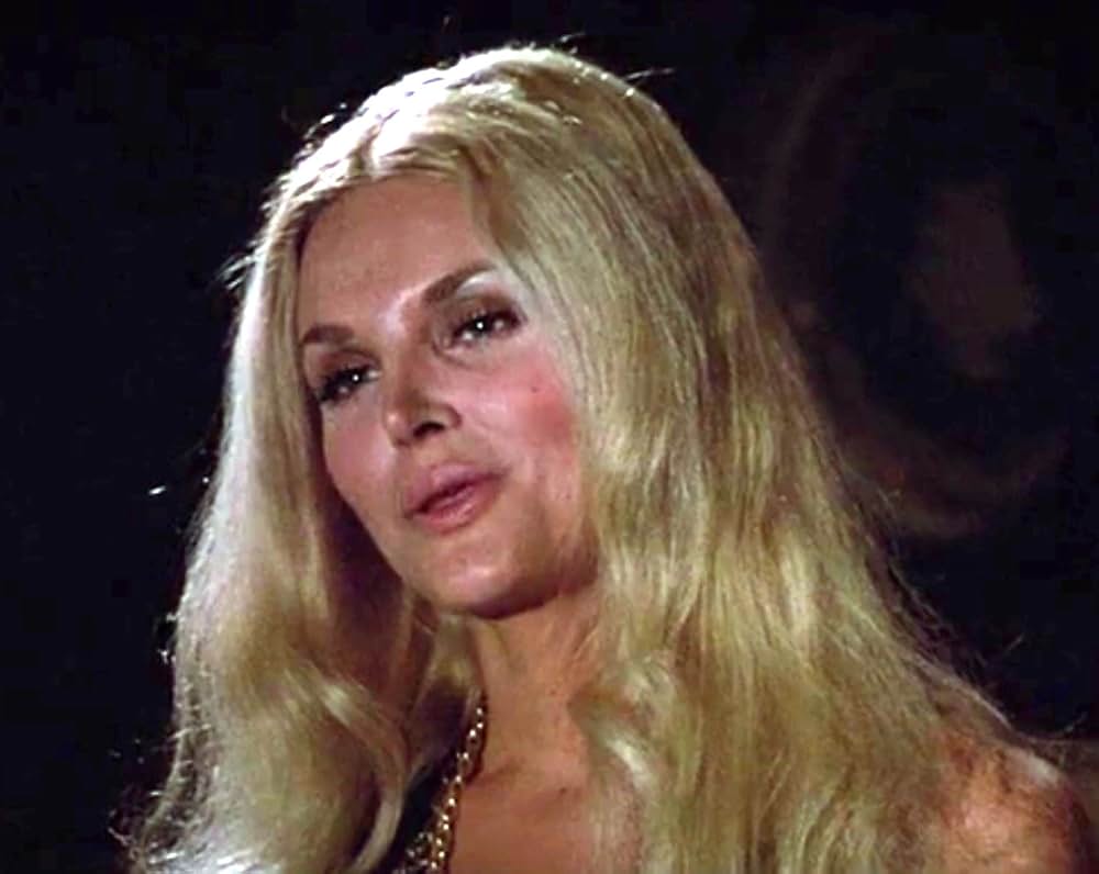 惨殺の墓場の画像