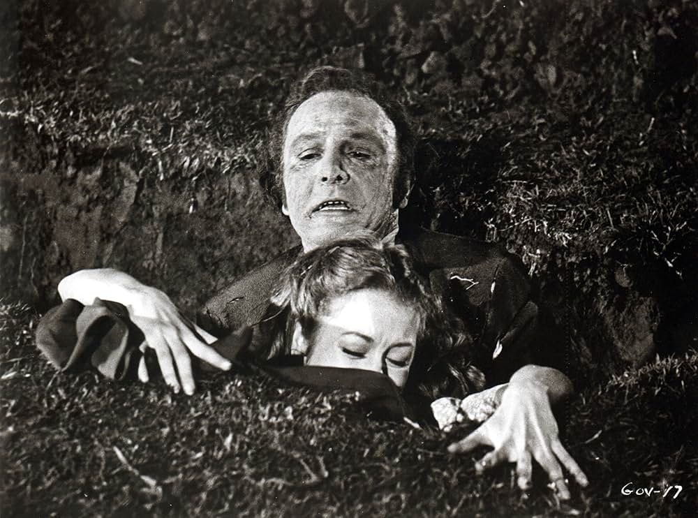 惨殺の墓場の画像