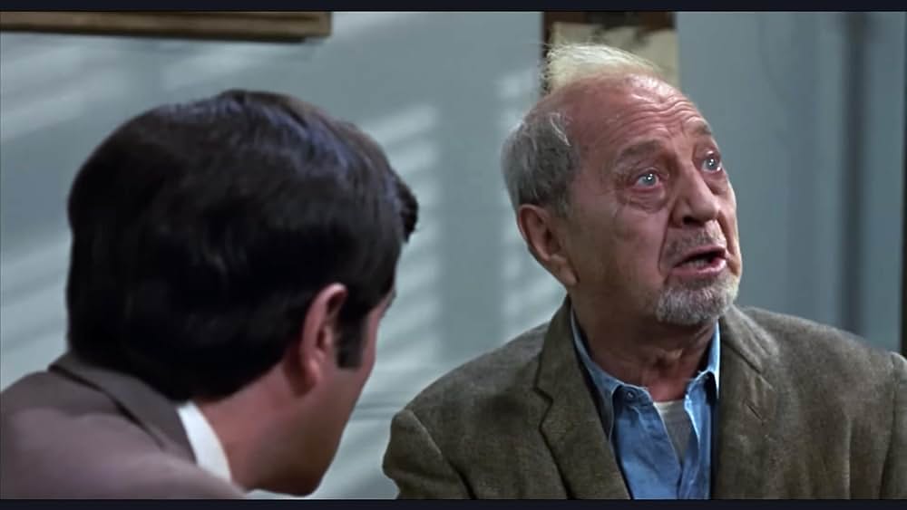 惨殺の墓場の画像