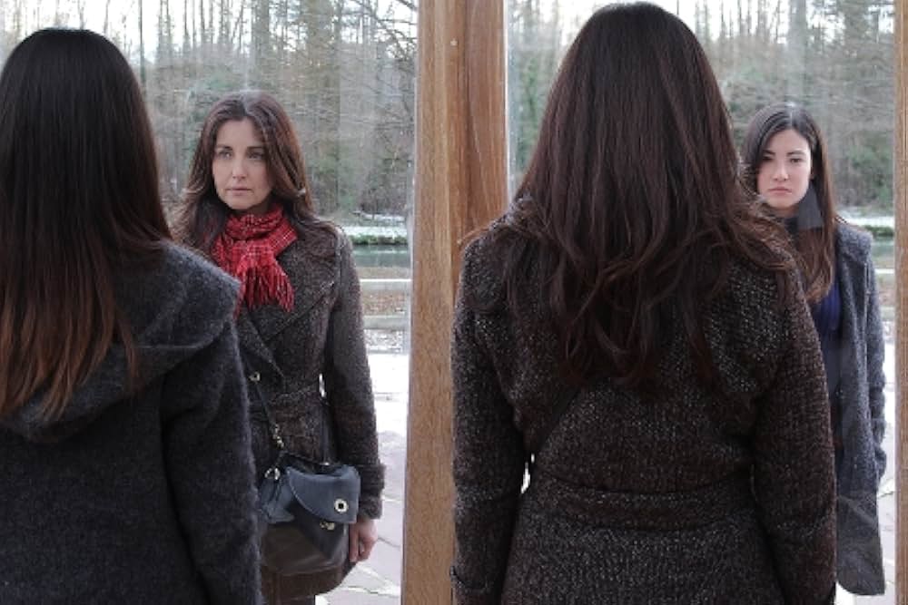 疑惑の果てにの画像