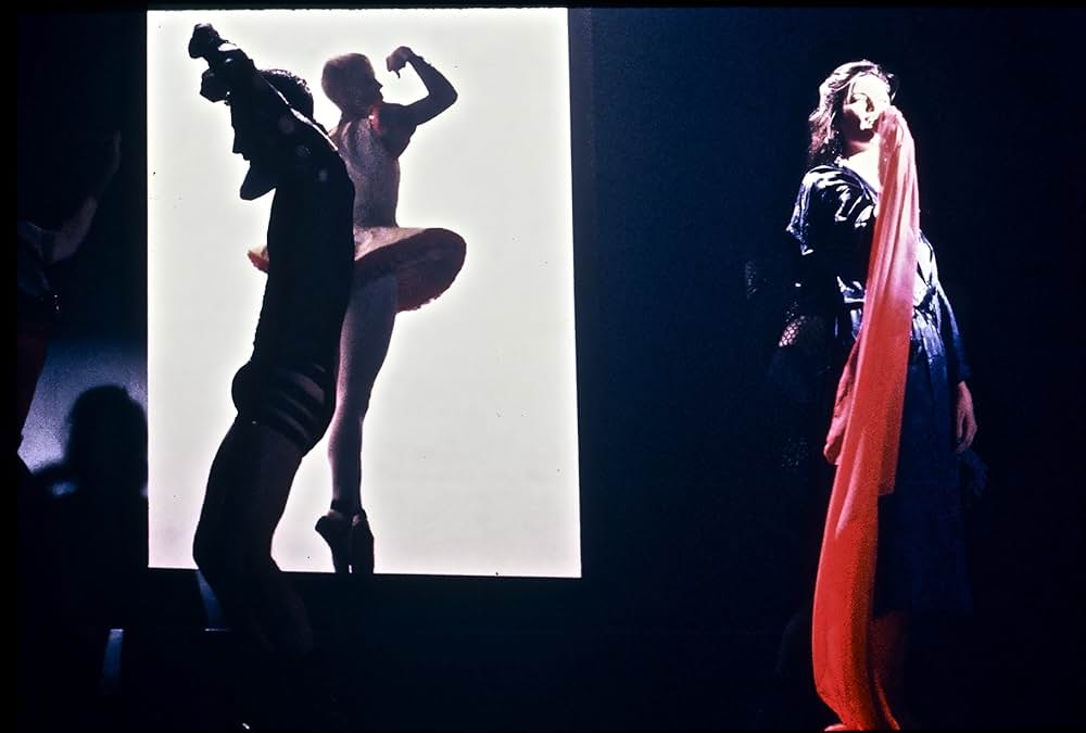 からみつく愛欲の罠の画像