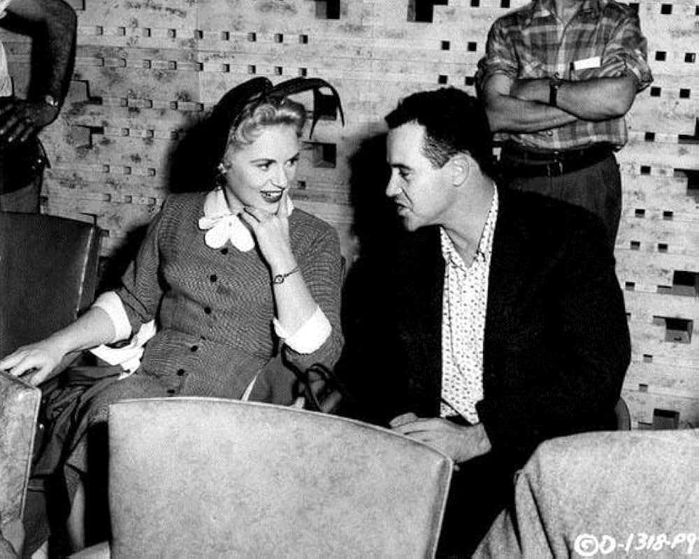 純金のキャデラックの画像