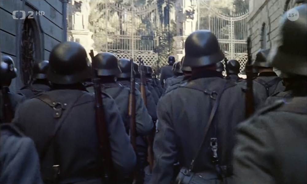 裂けた鉤十字／ローマの最も長い一日の画像