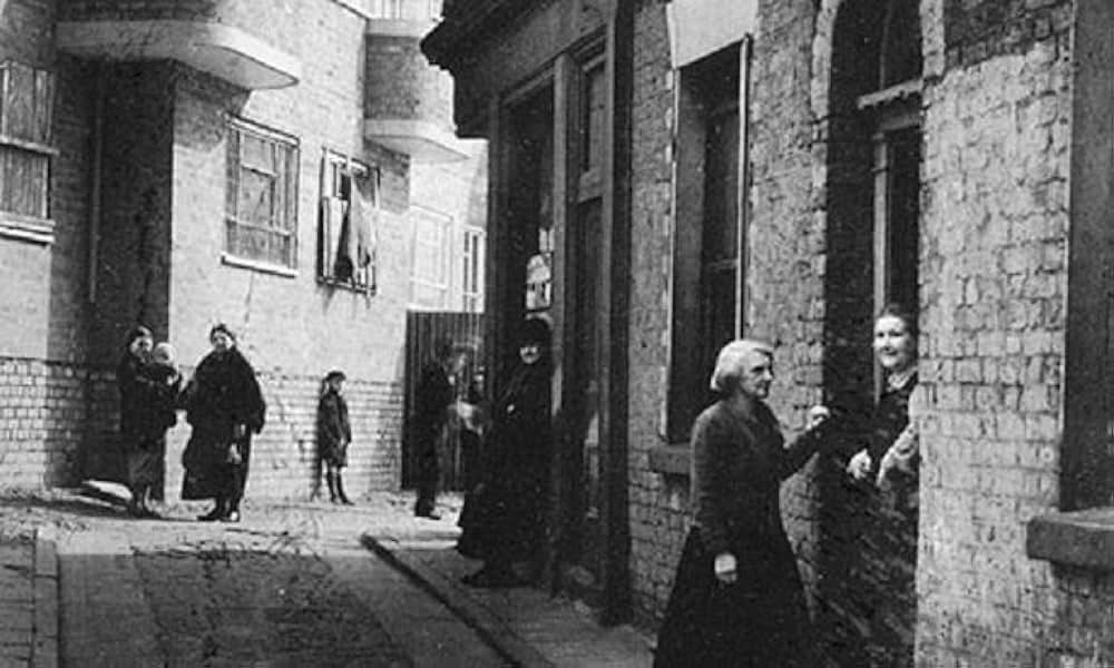 Of Time and the City（原題）の画像