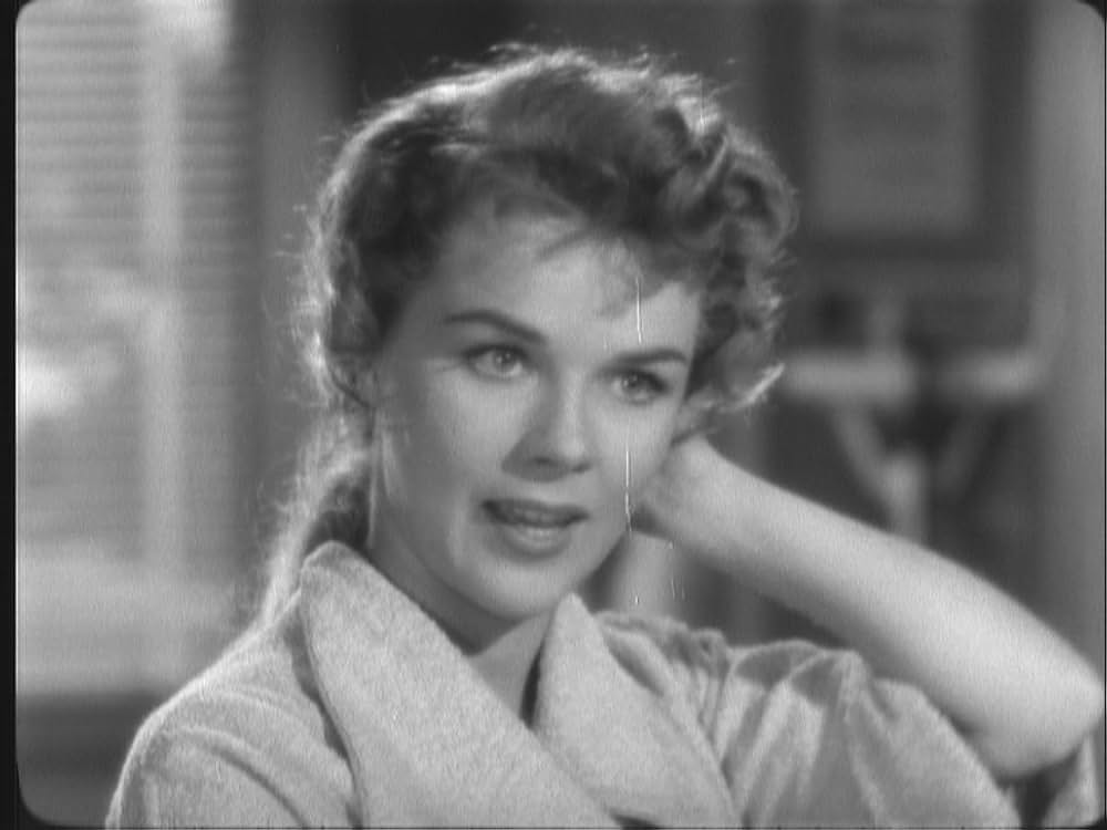 砂に咲くバラ／強く、速く、美しいの画像