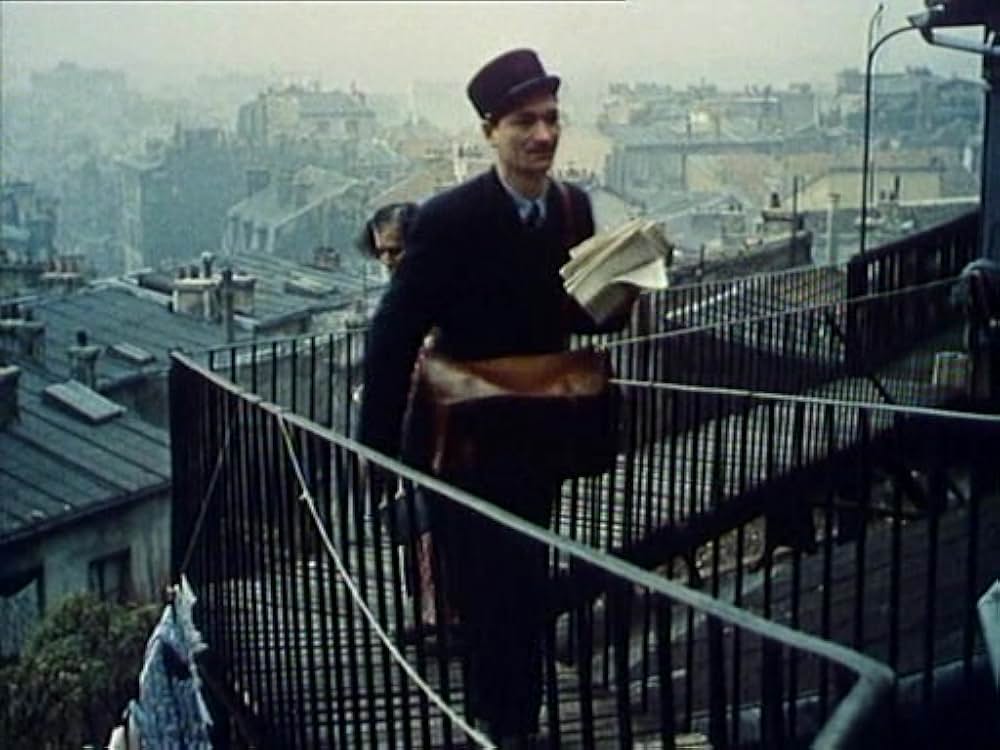 赤い風船の画像