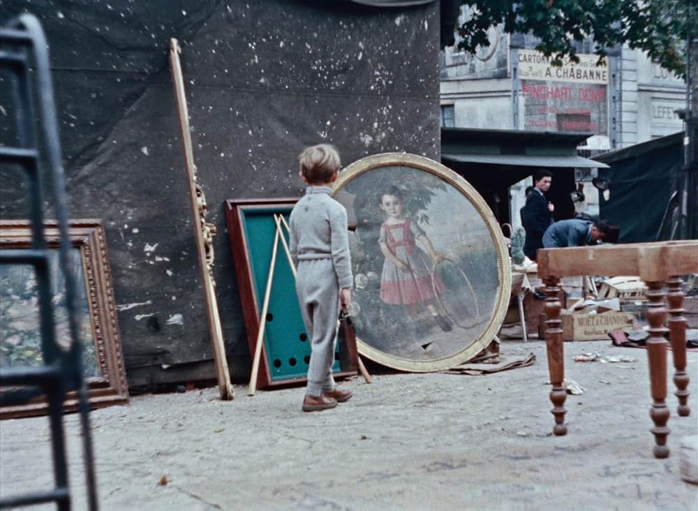 赤い風船の画像