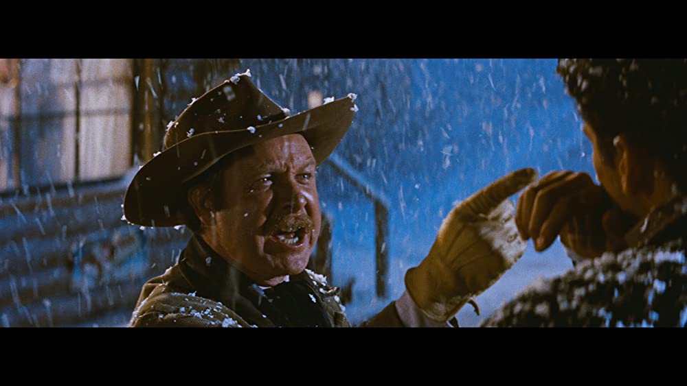 バス停留所の画像