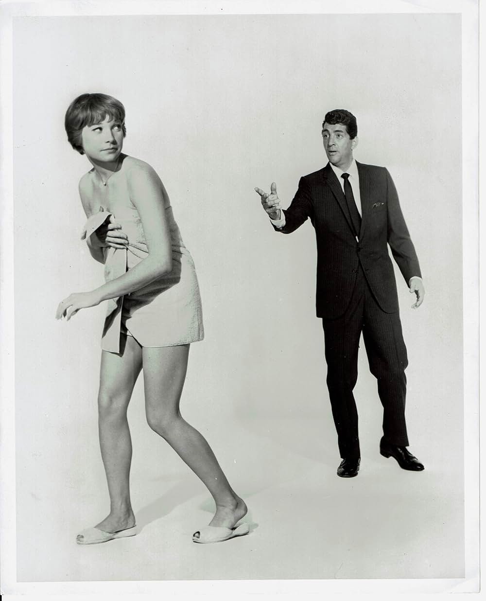 凡ては夜に始まるの画像