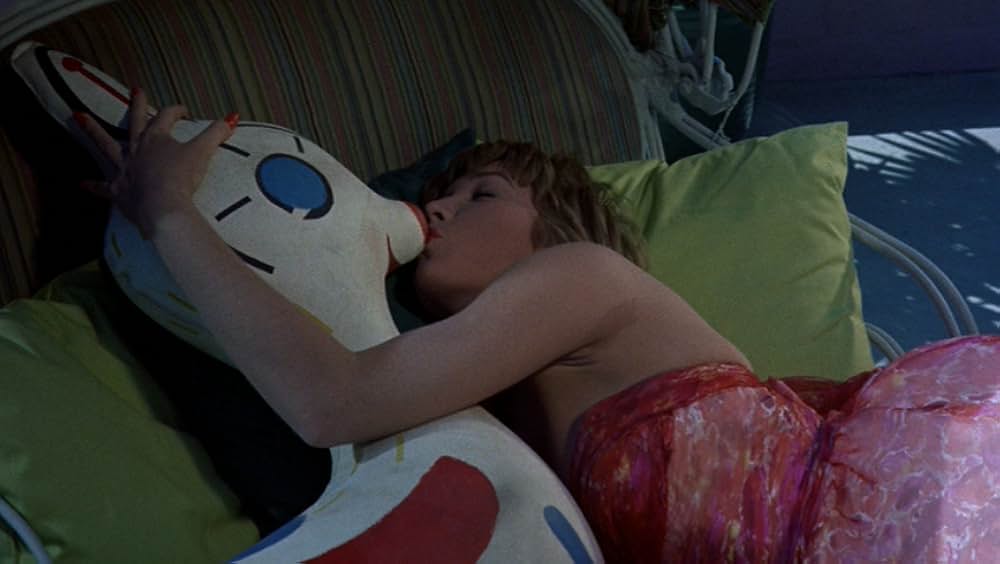 凡ては夜に始まるの画像