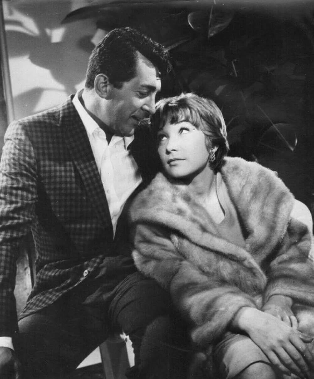 凡ては夜に始まるの画像