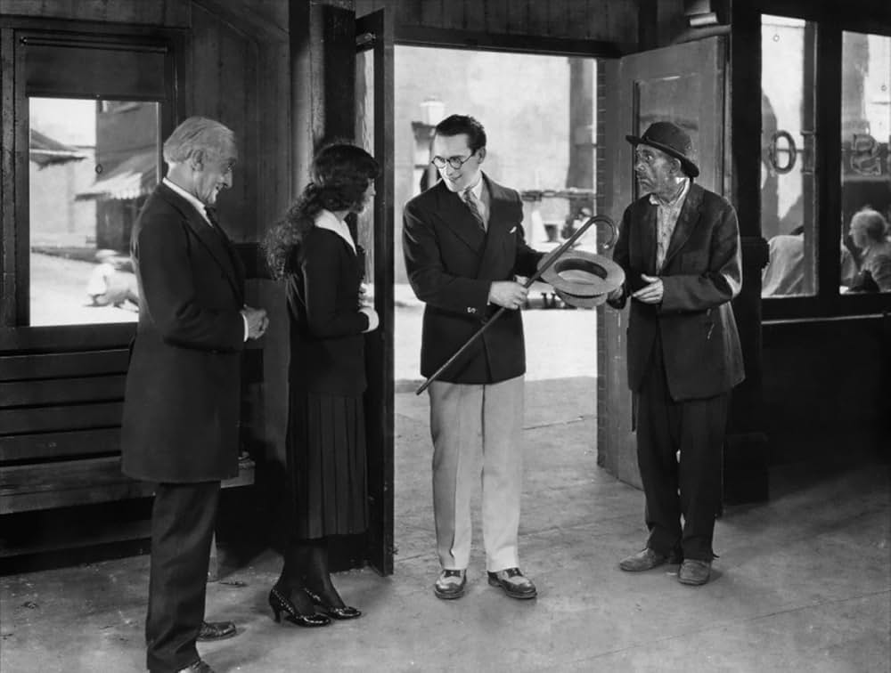 ロイドの福の神の画像