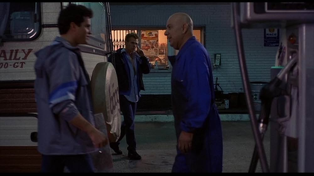 エイリアン・プレデターの画像