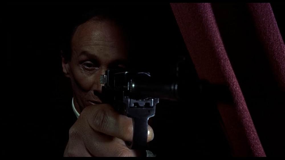 知りすぎていた男の画像