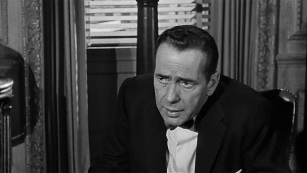 「殴られる男」ハンフリー・ボガートの画像