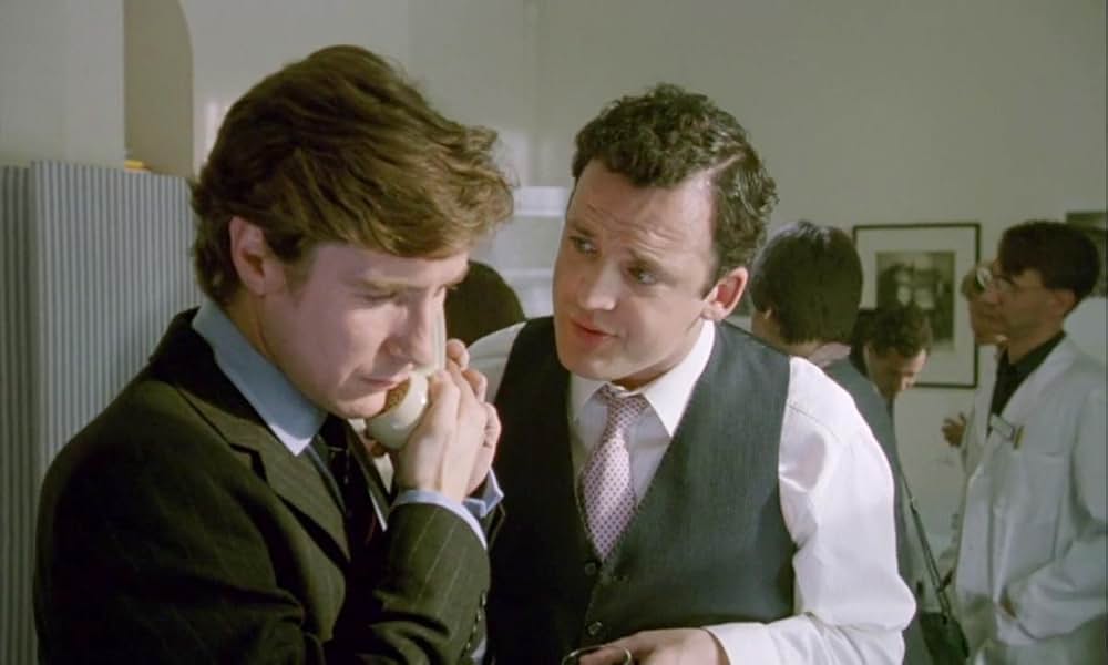 背徳の仮面の画像