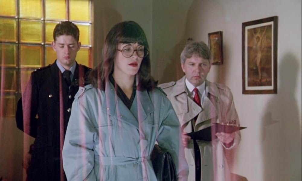 背徳の仮面の画像