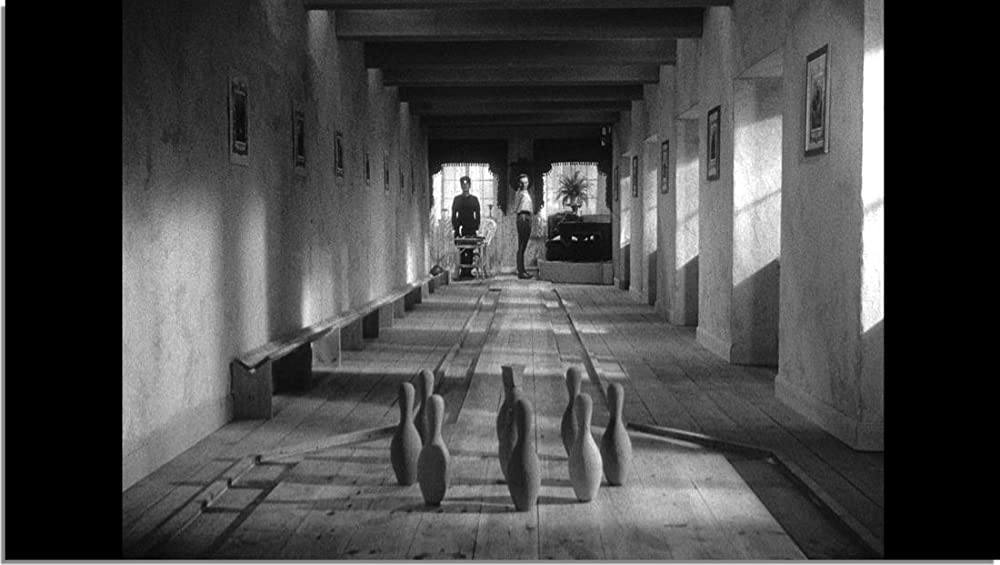 夏の夜は三たび微笑むの画像