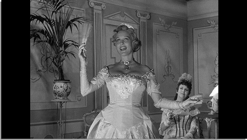 夏の夜は三たび微笑むの画像