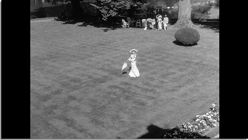 夏の夜は三たび微笑むの画像