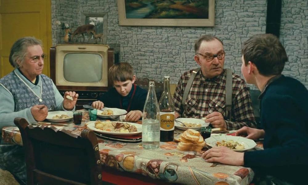 裸の幼年時代の画像