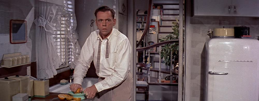 「七年目の浮気」トム・イーウェルの画像