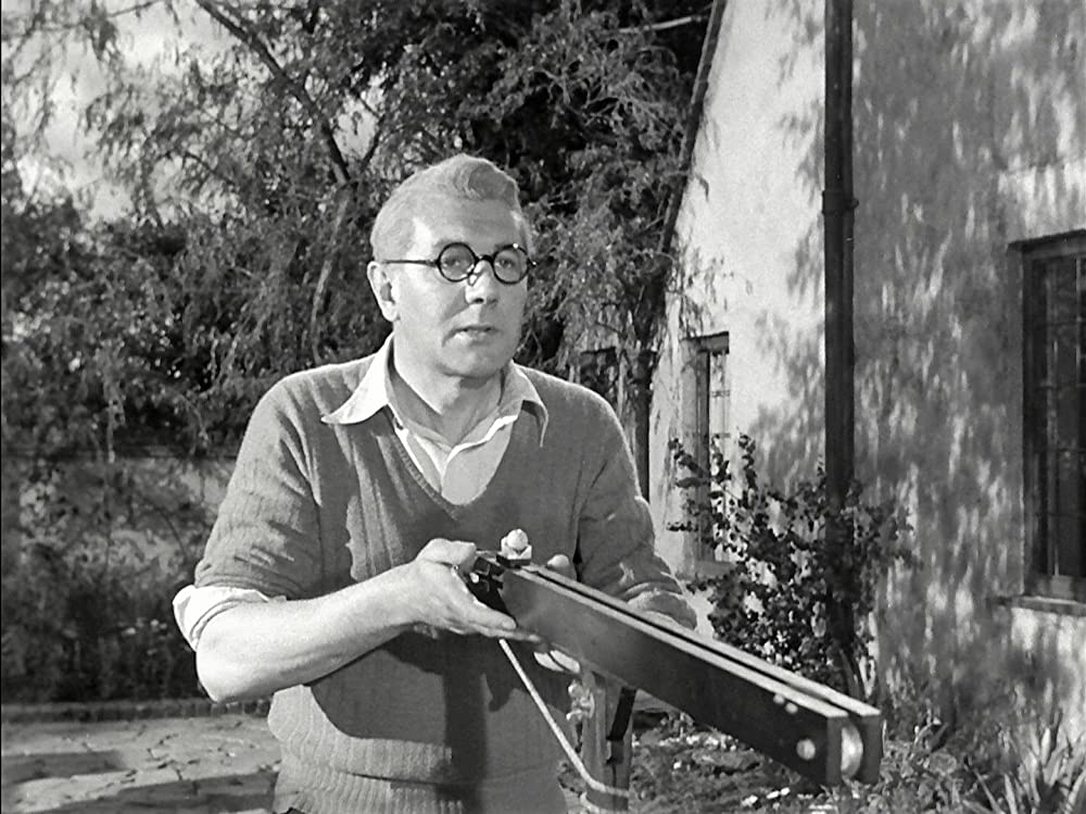 「暁の出撃」マイケル・レッドグレーブの画像